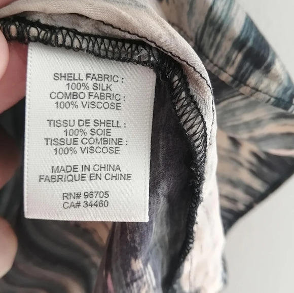 Rebecca Taylor Abstract Watercolour Silk Blouse with Contrast Short Sleeves 4 - Picture 13 of 17